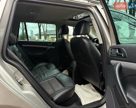 Бежевый Шкода Октавия, объемом двигателя 2 л и пробегом 278 тыс. км за 9400 $, фото 16 на Automoto.ua