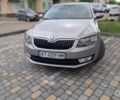 Бежевый Шкода Октавия, объемом двигателя 1.4 л и пробегом 378 тыс. км за 8200 $, фото 2 на Automoto.ua