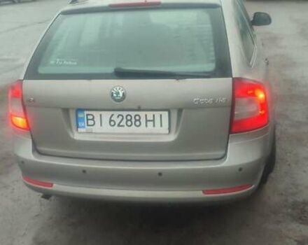 Бежевый Шкода Октавия, объемом двигателя 1.6 л и пробегом 196 тыс. км за 8000 $, фото 2 на Automoto.ua