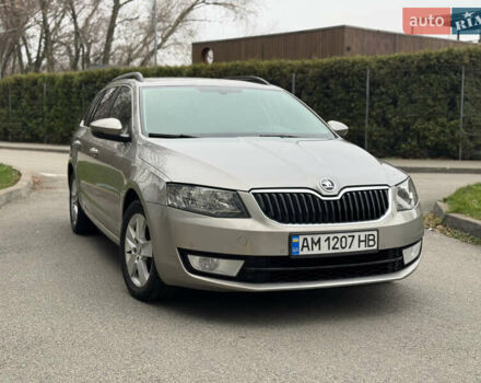 Бежевый Шкода Октавия, объемом двигателя 1.97 л и пробегом 335 тыс. км за 10900 $, фото 4 на Automoto.ua