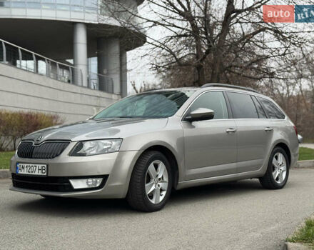 Бежевый Шкода Октавия, объемом двигателя 1.97 л и пробегом 335 тыс. км за 10900 $, фото 9 на Automoto.ua