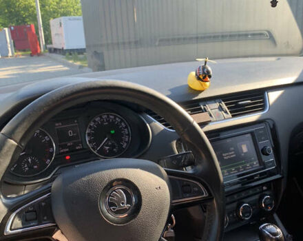 Бежевий Шкода Октавія, об'ємом двигуна 1.8 л та пробігом 210 тис. км за 9999 $, фото 10 на Automoto.ua