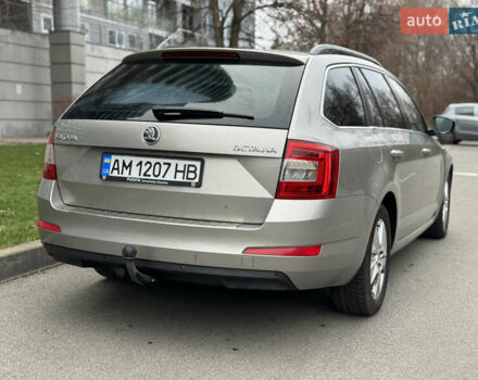 Бежевый Шкода Октавия, объемом двигателя 1.97 л и пробегом 335 тыс. км за 10900 $, фото 18 на Automoto.ua