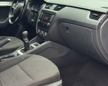 Бежевый Шкода Октавия, объемом двигателя 1.97 л и пробегом 335 тыс. км за 10900 $, фото 27 на Automoto.ua