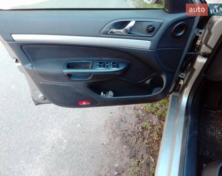 Шкода Октавия 2013 в Киеве на Automoto.ua Бежевый Шкода Октавия, объемом двигателя 1.8 л и пробегом 225 тыс. км за 9400 $, фото 11 на Automoto.ua