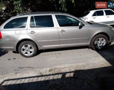 Шкода Октавия 2013 в Киеве на Automoto.ua Бежевый Шкода Октавия, объемом двигателя 1.8 л и пробегом 225 тыс. км за 9400 $, фото 22 на Automoto.ua