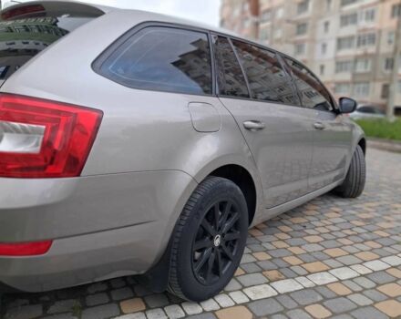 Шкода Октавия 2013 в Калуше на Automoto.ua Бежевый Шкода Октавия, объемом двигателя 1.4 л и пробегом 380 тыс. км за 8200 $, фото 5 на Automoto.ua