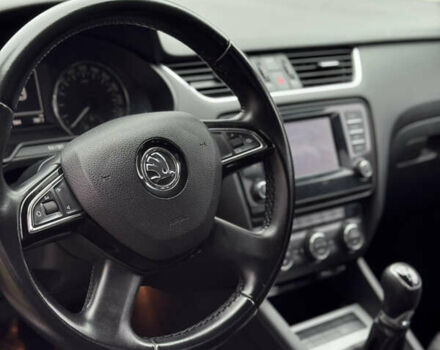 Бежевый Шкода Октавия, объемом двигателя 1.97 л и пробегом 335 тыс. км за 10900 $, фото 23 на Automoto.ua