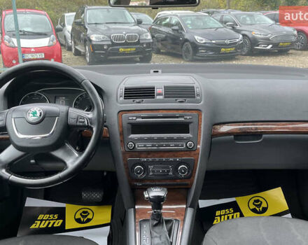 Бежевий Шкода Октавія, об'ємом двигуна 1.8 л та пробігом 350 тис. км за 7800 $, фото 8 на Automoto.ua