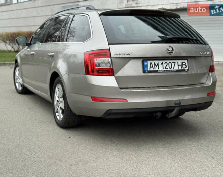 Бежевый Шкода Октавия, объемом двигателя 1.97 л и пробегом 335 тыс. км за 10900 $, фото 6 на Automoto.ua