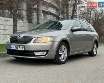 Бежевый Шкода Октавия, объемом двигателя 1.97 л и пробегом 335 тыс. км за 10900 $, фото 13 на Automoto.ua