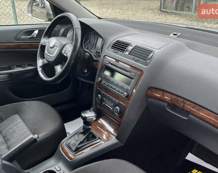 Бежевий Шкода Октавія, об'ємом двигуна 1.8 л та пробігом 350 тис. км за 7800 $, фото 15 на Automoto.ua