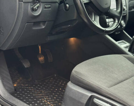 Бежевый Шкода Октавия, объемом двигателя 1.97 л и пробегом 335 тыс. км за 10900 $, фото 31 на Automoto.ua