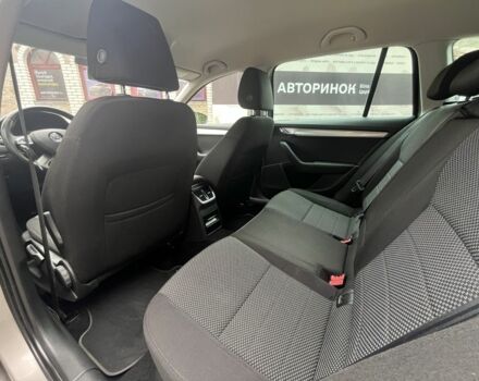 Шкода Октавия 2014 в Белой Церкве на Automoto.ua Бежевый Шкода Октавия, объемом двигателя 1.6 л и пробегом 238 тыс. км за 11250 $, фото 18 на Automoto.ua