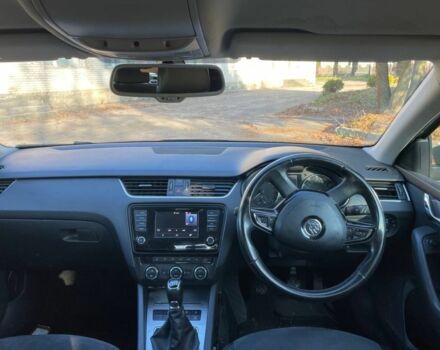 Бежевый Шкода Октавия, объемом двигателя 2 л и пробегом 250 тыс. км за 4000 $, фото 1 на Automoto.ua