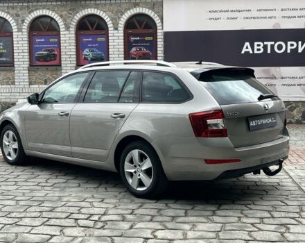 Шкода Октавия 2014 в Белой Церкве на Automoto.ua Бежевый Шкода Октавия, объемом двигателя 1.6 л и пробегом 238 тыс. км за 11250 $, фото 4 на Automoto.ua