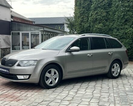 Шкода Октавия 2014 в Белой Церкве на Automoto.ua Бежевый Шкода Октавия, объемом двигателя 1.6 л и пробегом 238 тыс. км за 11250 $, фото 6 на Automoto.ua