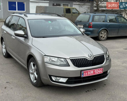Бежевый Шкода Октавия, объемом двигателя 1.6 л и пробегом 160 тыс. км за 13500 $, фото 4 на Automoto.ua