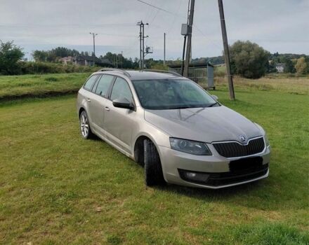 Бежевый Шкода Октавия, объемом двигателя 2 л и пробегом 250 тыс. км за 4000 $, фото 6 на Automoto.ua