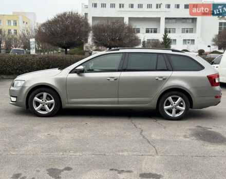 Бежевый Шкода Октавия, объемом двигателя 1.6 л и пробегом 160 тыс. км за 13500 $, фото 6 на Automoto.ua