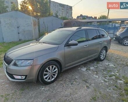 Бежевий Шкода Октавія, об'ємом двигуна 1.97 л та пробігом 298 тис. км за 11100 $, фото 1 на Automoto.ua