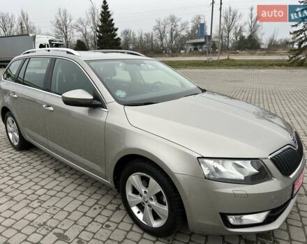 Бежевый Шкода Октавия, объемом двигателя 2 л и пробегом 218 тыс. км за 11550 $, фото 1 на Automoto.ua