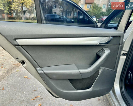 Шкода Октавия 2015 в Ровно на Automoto.ua Бежевый Шкода Октавия, объемом двигателя 2.01 л и пробегом 270 тыс. км за 10999 $, фото 21 на Automoto.ua