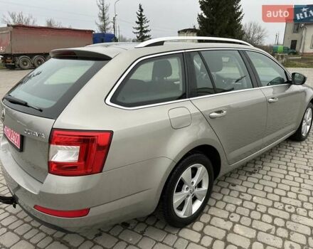 Бежевый Шкода Октавия, объемом двигателя 2 л и пробегом 218 тыс. км за 11550 $, фото 5 на Automoto.ua