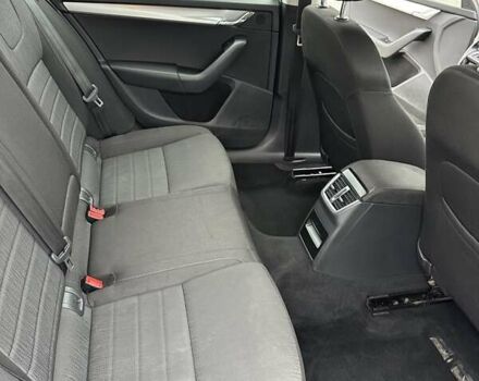 Бежевый Шкода Октавия, объемом двигателя 2 л и пробегом 218 тыс. км за 11550 $, фото 30 на Automoto.ua