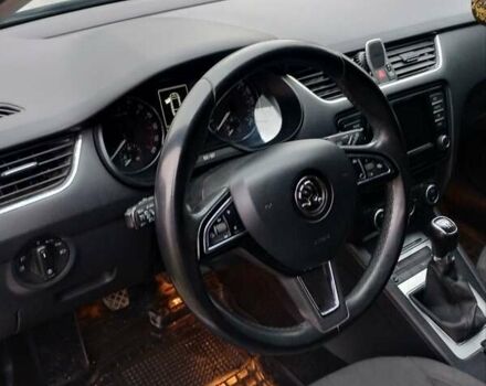 Бежевый Шкода Октавия, объемом двигателя 2 л и пробегом 261 тыс. км за 11800 $, фото 14 на Automoto.ua