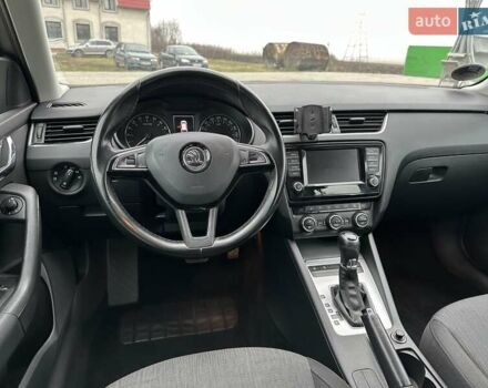 Бежевый Шкода Октавия, объемом двигателя 2 л и пробегом 218 тыс. км за 11550 $, фото 16 на Automoto.ua