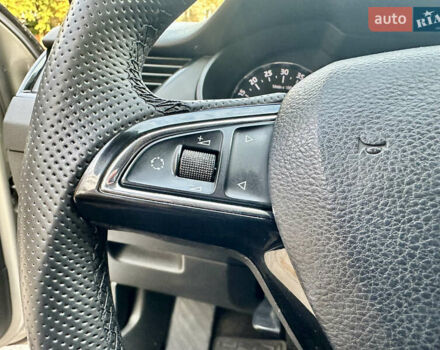 Шкода Октавия 2015 в Ровно на Automoto.ua Бежевый Шкода Октавия, объемом двигателя 2.01 л и пробегом 270 тыс. км за 10999 $, фото 29 на Automoto.ua