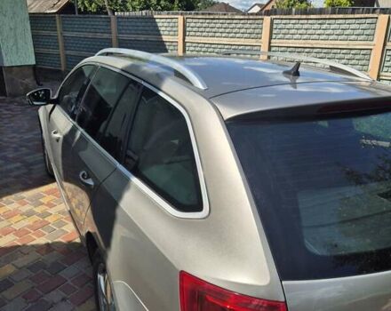 Бежевый Шкода Октавия, объемом двигателя 1.6 л и пробегом 362 тыс. км за 12500 $, фото 4 на Automoto.ua