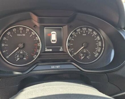 Бежевый Шкода Октавия, объемом двигателя 1.6 л и пробегом 362 тыс. км за 12500 $, фото 24 на Automoto.ua