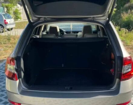 Бежевый Шкода Октавия, объемом двигателя 2 л и пробегом 69 тыс. км за 8300 $, фото 11 на Automoto.ua