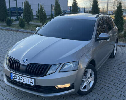 Бежевый Шкода Октавия, объемом двигателя 1.5 л и пробегом 270 тыс. км за 13100 $, фото 1 на Automoto.ua