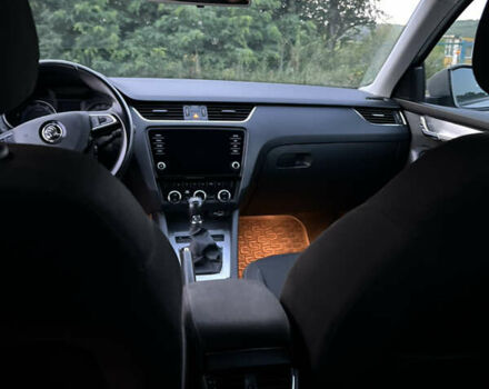 Бежевый Шкода Октавия, объемом двигателя 1.5 л и пробегом 270 тыс. км за 13100 $, фото 26 на Automoto.ua