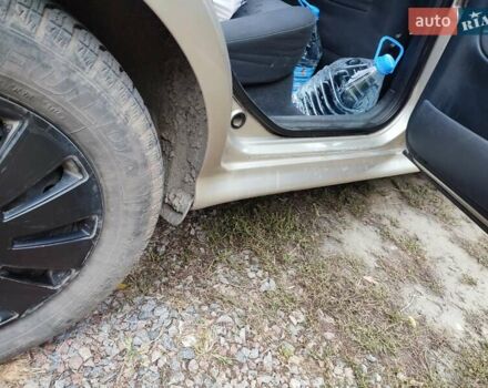 Бежевий Шкода Октавія, об'ємом двигуна 2 л та пробігом 280 тис. км за 4300 $, фото 9 на Automoto.ua