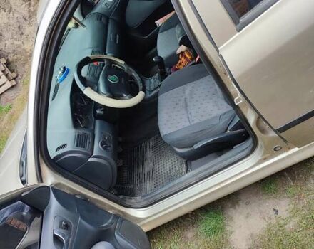 Бежевий Шкода Октавія, об'ємом двигуна 2 л та пробігом 280 тис. км за 4300 $, фото 7 на Automoto.ua