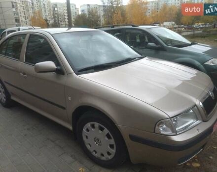 Бежевый Шкода Октавия, объемом двигателя 1.6 л и пробегом 220 тыс. км за 4650 $, фото 6 на Automoto.ua