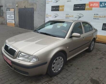 Бежевый Шкода Октавия, объемом двигателя 1.6 л и пробегом 220 тыс. км за 4650 $, фото 4 на Automoto.ua