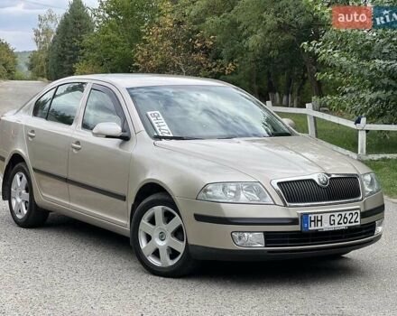 Бежевый Шкода Октавия, объемом двигателя 1.6 л и пробегом 155 тыс. км за 5750 $, фото 4 на Automoto.ua
