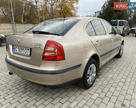 Бежевий Шкода Октавія, об'ємом двигуна 1.6 л та пробігом 229 тис. км за 5000 $, фото 4 на Automoto.ua