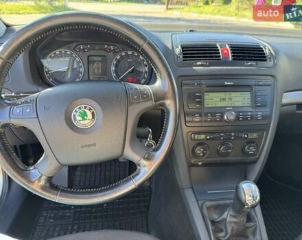 Бежевий Шкода Октавія, об'ємом двигуна 1.6 л та пробігом 275 тис. км за 4900 $, фото 11 на Automoto.ua