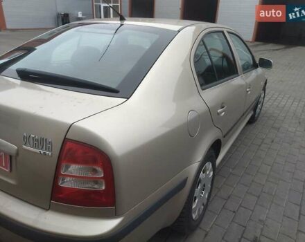 Бежевый Шкода Октавия, объемом двигателя 1.6 л и пробегом 220 тыс. км за 4650 $, фото 3 на Automoto.ua