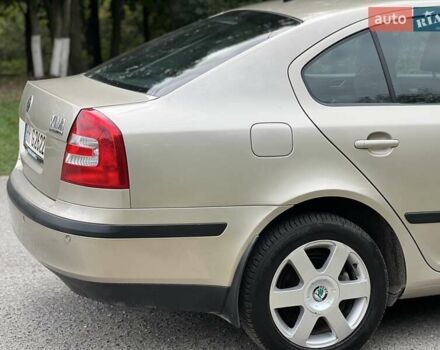 Бежевый Шкода Октавия, объемом двигателя 1.6 л и пробегом 155 тыс. км за 5750 $, фото 12 на Automoto.ua