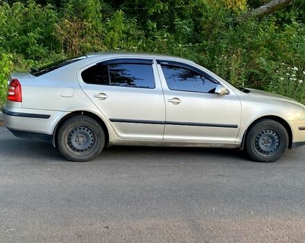 Бежевый Шкода Октавия, объемом двигателя 1.6 л и пробегом 345 тыс. км за 5500 $, фото 2 на Automoto.ua