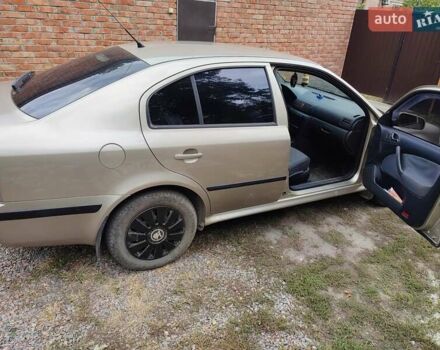 Бежевий Шкода Октавія, об'ємом двигуна 2 л та пробігом 280 тис. км за 4300 $, фото 8 на Automoto.ua