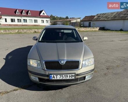 Бежевий Шкода Октавія, об'ємом двигуна 1.6 л та пробігом 275 тис. км за 4600 $, фото 2 на Automoto.ua