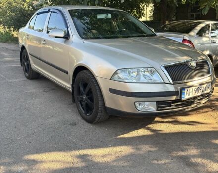 Бежевый Шкода Октавия, объемом двигателя 1.6 л и пробегом 240 тыс. км за 5900 $, фото 1 на Automoto.ua